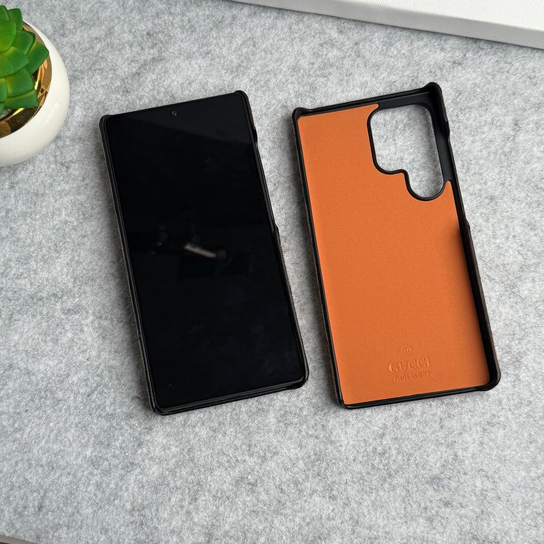 Luxury Brand 3D BEE Design Case for Samsung Galaxy S22-S26 Series