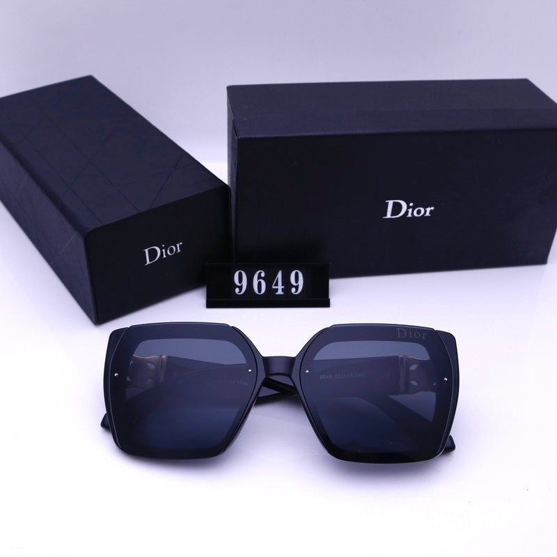 9649 Sunglasses with box