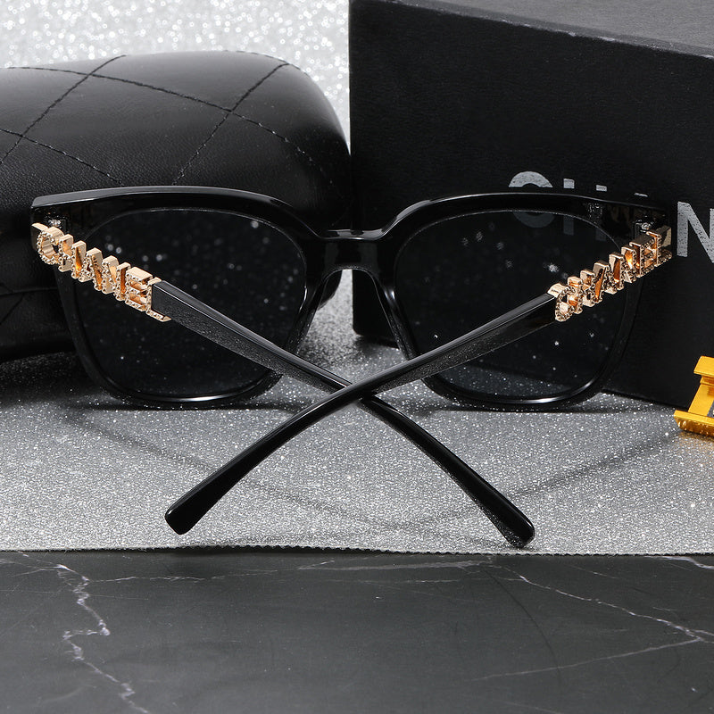 9156 Sunglasses with box