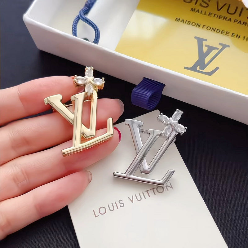 D181  New women's brooch jewelry