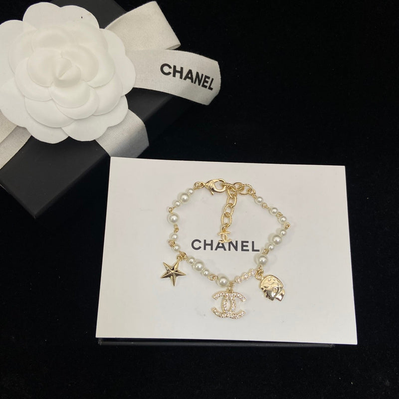 CHB49  Women's Head Star Double C Pearl Bracelet Jewelry