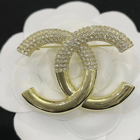Designer Brooch Pin