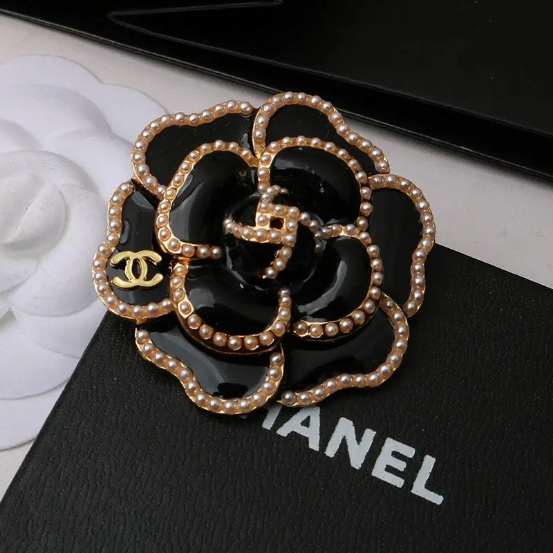 Brooch pin